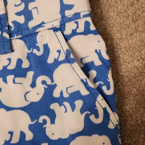 Lilly Pulitzer "Tusk in the Sun" Blue Shorts w/ White Elephants Size 2 - Picture 5 of 8